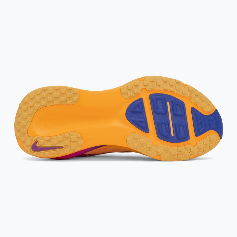 Încălțăminte de alergare pentru bărbați Nike Vomero 18 citron pulse/laser orange/blue void 4