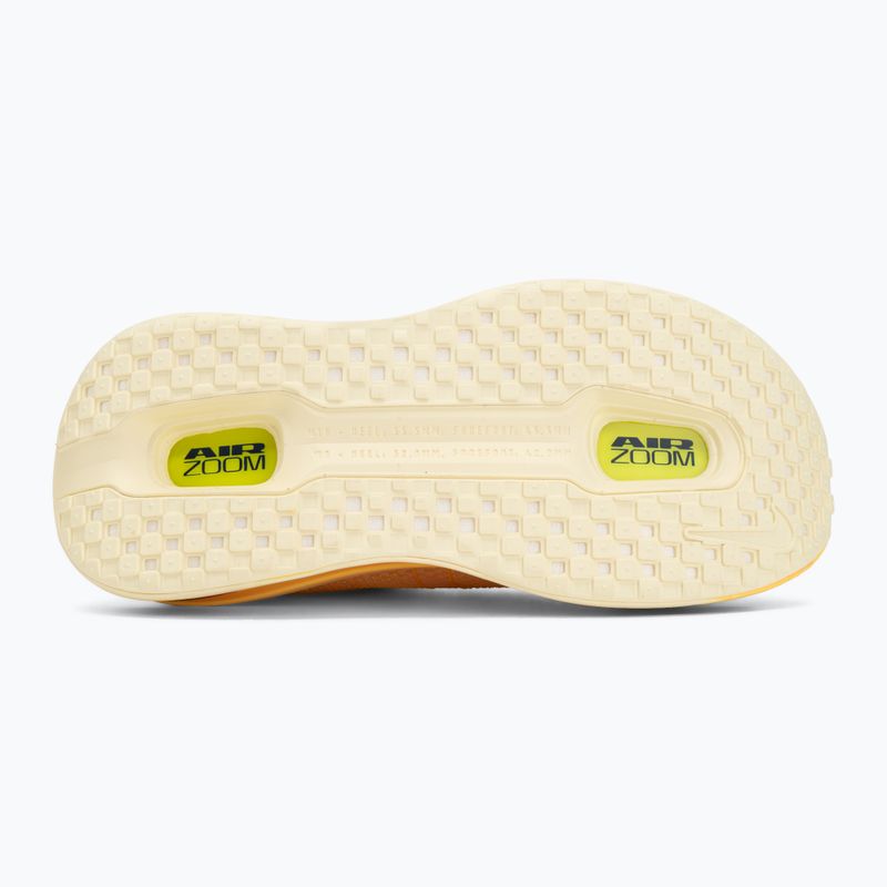 Încălțăminte de alergare pentru bărbați Nike Vomero Premium alabaster/citron pulse/blue void 4