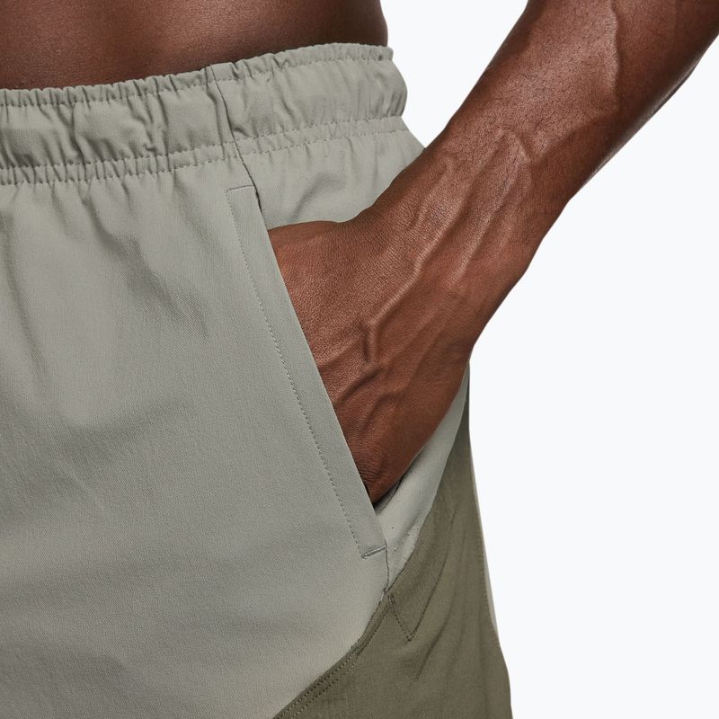 Pantaloni scurți pentru bărbați Nike Pro Training Dri-Fit 6" light army/medium olive/light liquid lime 4
