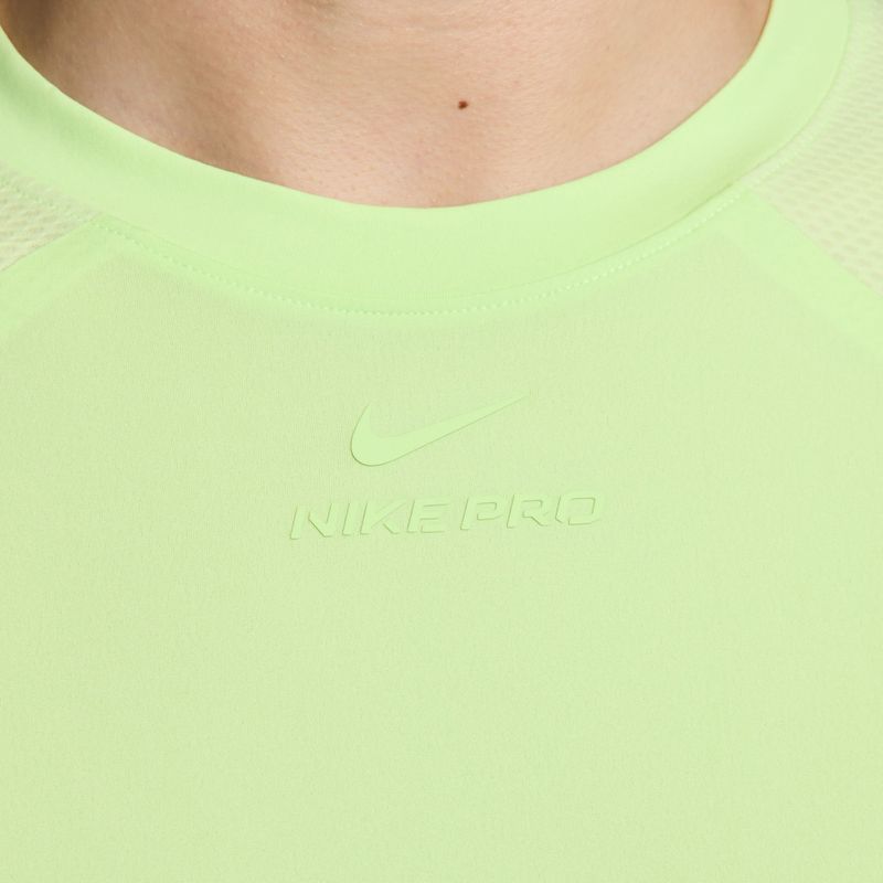 Tricou de antrenament pentru bărbați Nike Pro Training Dri-Fit light liquid lime/light liquid lime 3