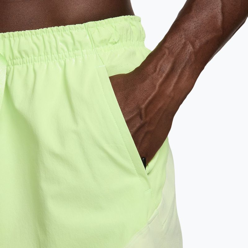 Pantaloni scurți pentru bărbați Nike Pro Training Dri-Fit 6" light liquid lime/light liquid lime 4