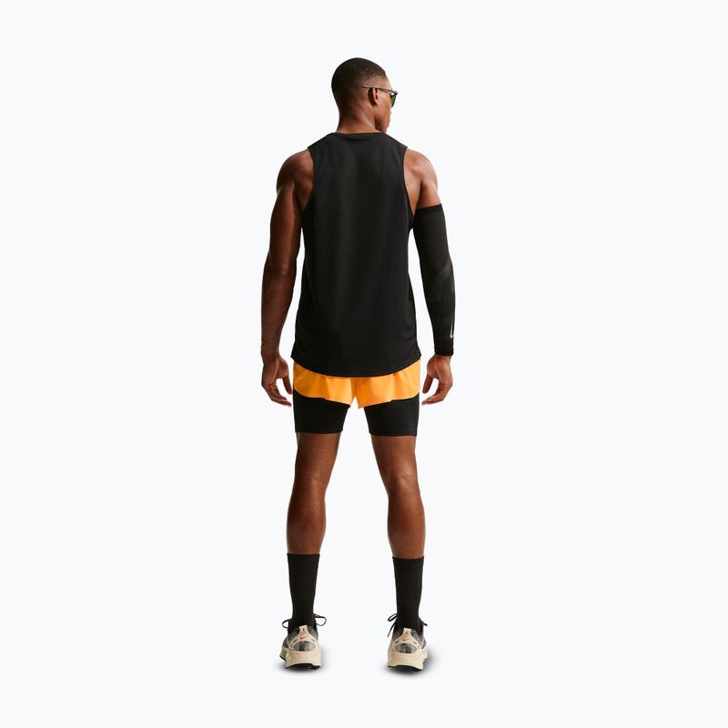 Pantaloni scurți de alergare pentru bărbați Nike AeroSwift Dri-Fit ADV laser orange/black 5