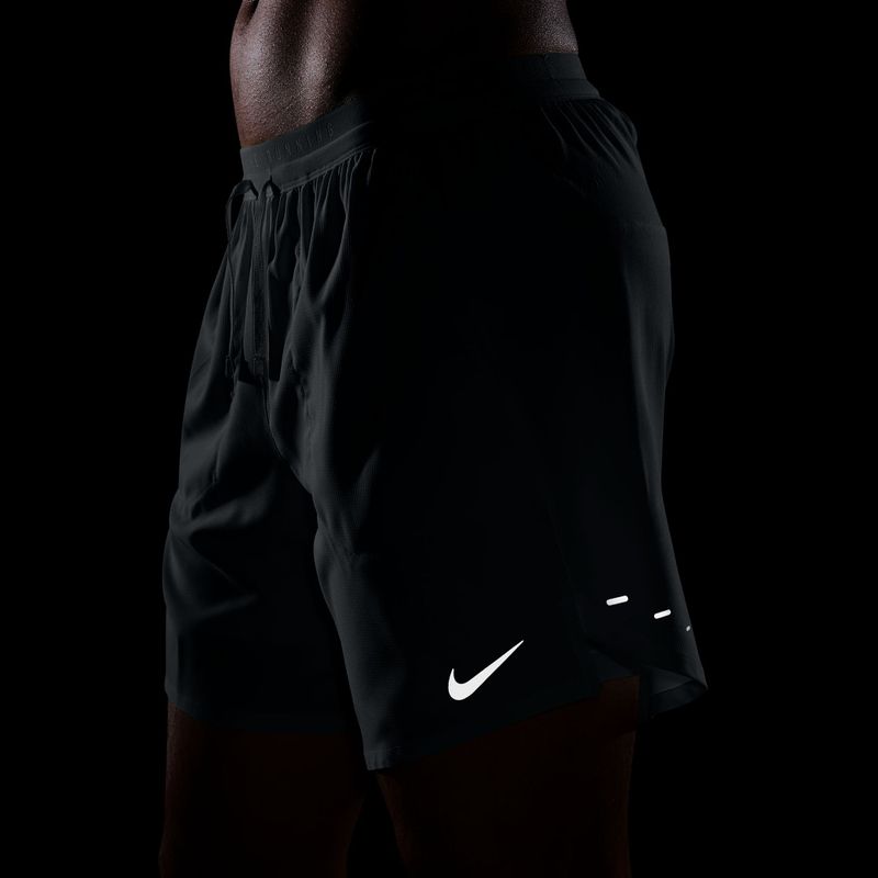 Pantaloni scurți de alergare pentru bărbați Nike Stride Dri-Fit 2in1 7" smoke grey 5