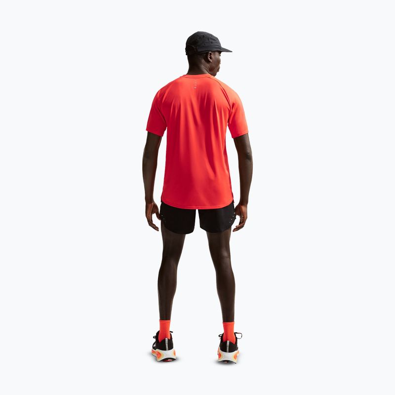 Pantaloni scurți bărbați Nike Stride Dri-Fit cu căptușeală tip slip 5" 4