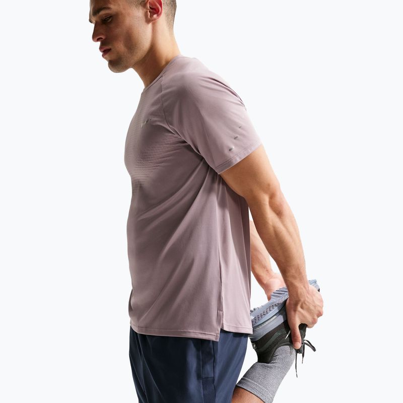 Pantaloni scurți pentru bărbați Nike Dri-Fit Challenger 7" Brief-Lined midnight navy 5