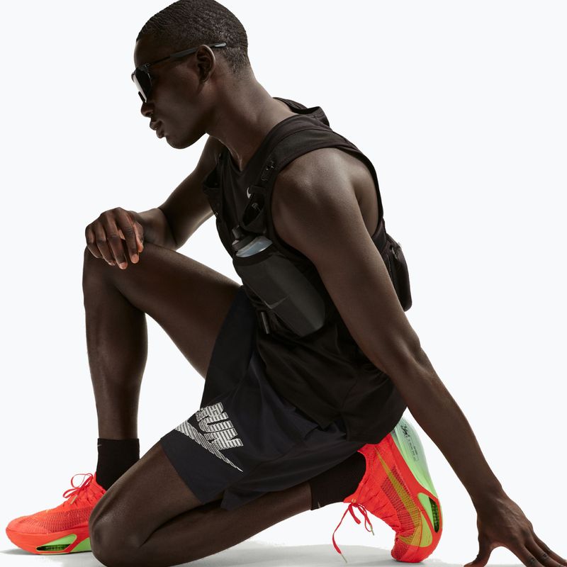 Pantaloni scurți pentru bărbați Nike Challenger Dri-Fit Brief-Lined 7" black/white 8