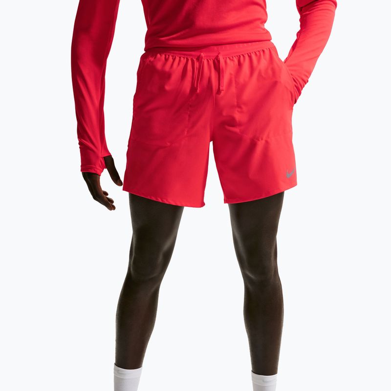 Pantaloni scurți de alergare pentru bărbați Nike Stride Dri-Fit Brief-Lined 7" light crimson