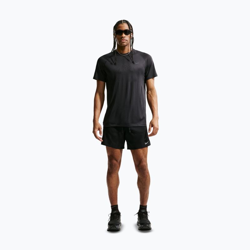Tricou de alergare pentru bărbați Nike Stride Dri-Fit ADV off noir/black 2