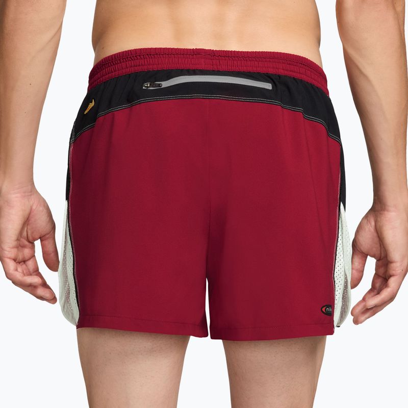 Pantaloni scurți de alergare pentru bărbați Nike Retro Dri-Fit Brief-Lined 4" team crimson/black 2
