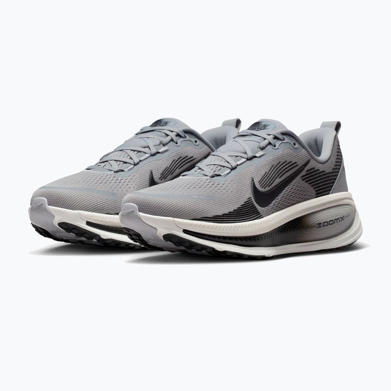 Încălțăminte de alergare pentru bărbați Nike Vomero 18 wolf grey/pure platinum/anthracite 3