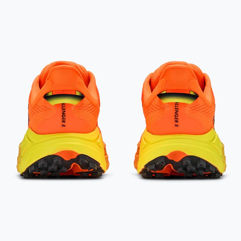 Încălțăminte de alergare pentru bărbați HOKA Challenger 8 neon tangerine/hoka citrus 4