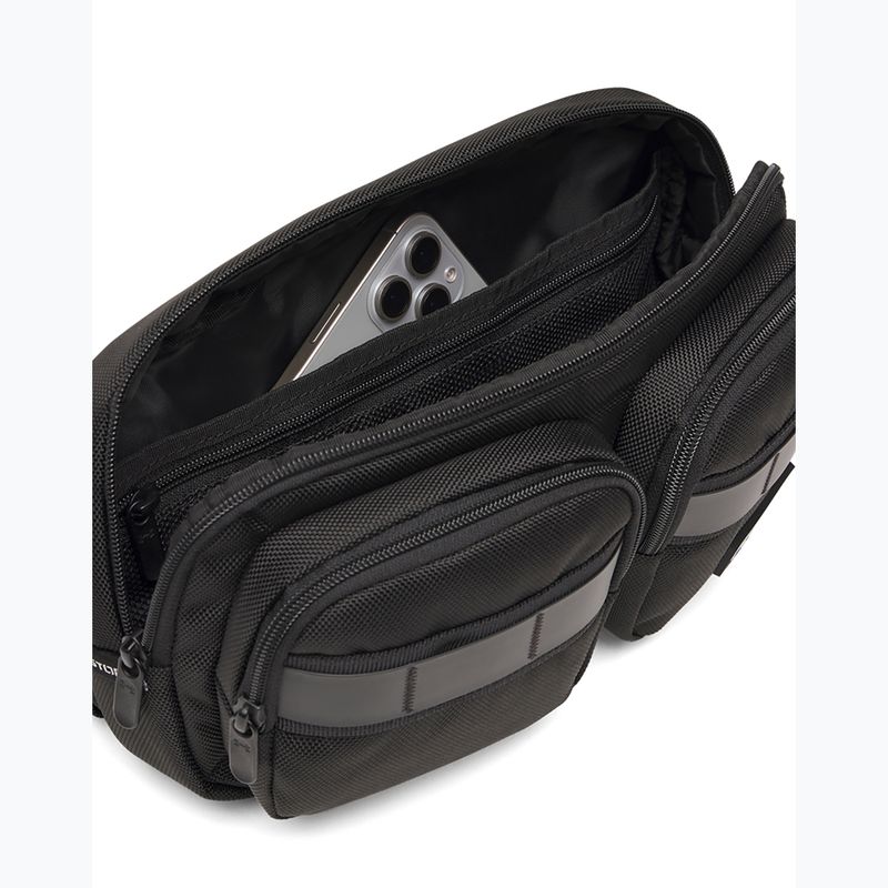 Borsetă Under Armour Triumph Crossbody black/halo gray 3