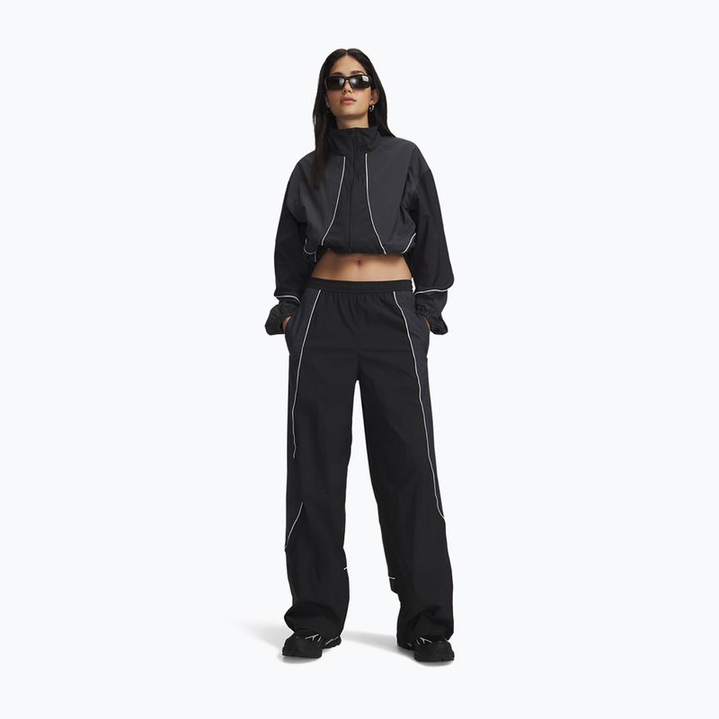 Pantaloni pentru femei Under Armour Unstoppable Woven Wind ultimate black/anthracite/anthracite 2
