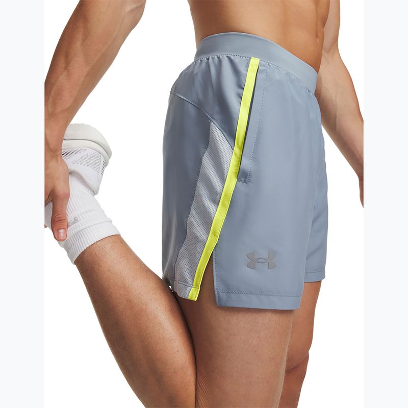 Pantaloni scurți de alergare pentru bărbați Under Armour Launch 5" Shorts blue wind/flash light/reflective 4