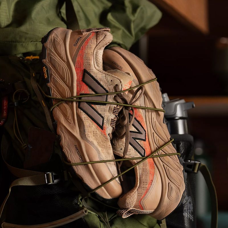 Încălțăminte de alergare pentru bărbați New Balance Fresh Foam Hierro V9 desert clay 10