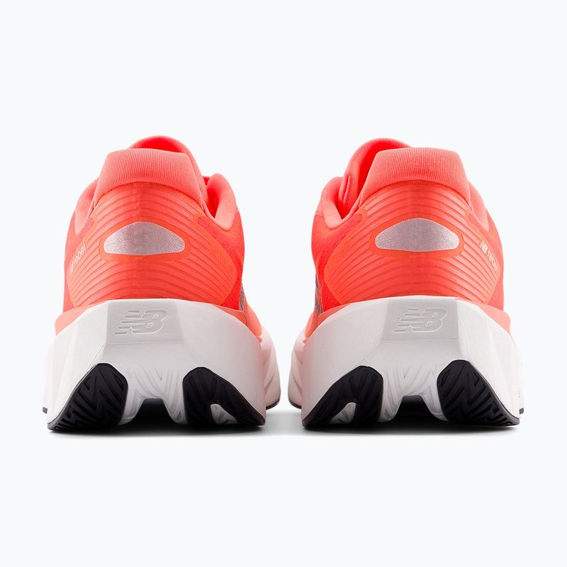 Pantofi de alergare pentru femei New Balance FuelCell Rebel V5 4