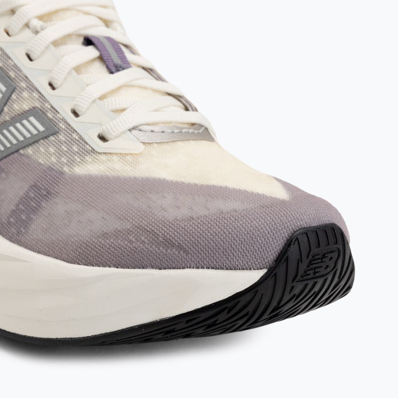 Încălțăminte de alergare pentru femei New Balance FuelCell Rebel V5 candied violet/angora 7