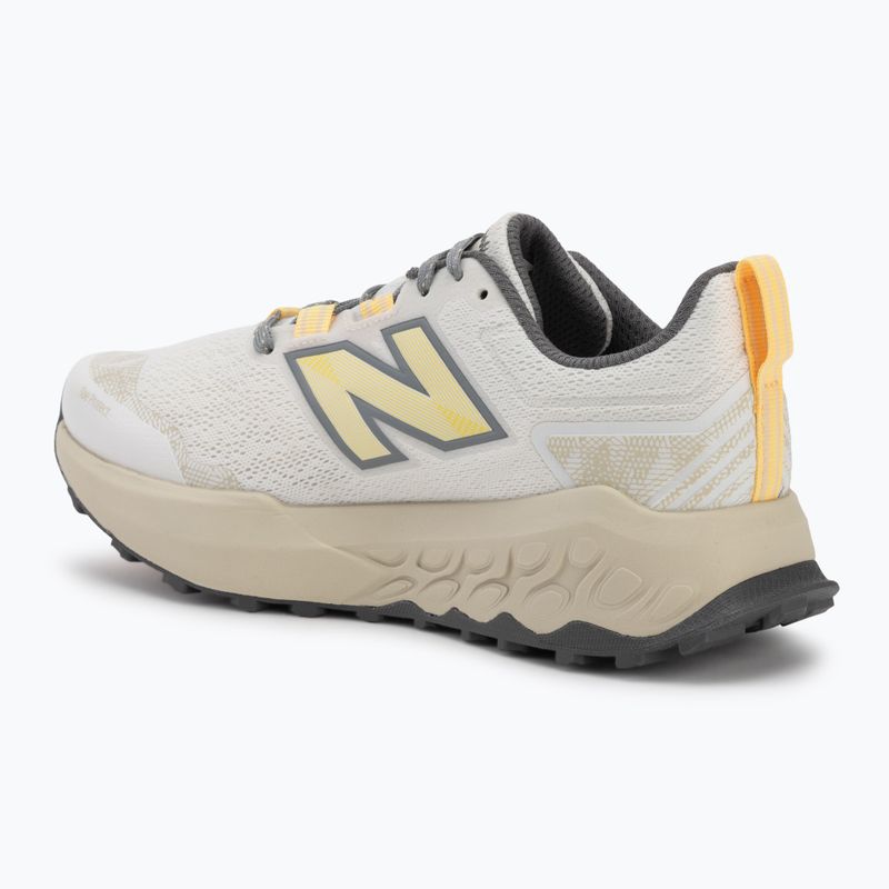 Încălțăminte de alergare pentru femei New Balance Fresh Foam Garoe V2 sea salt/white peach/timberwolf 3