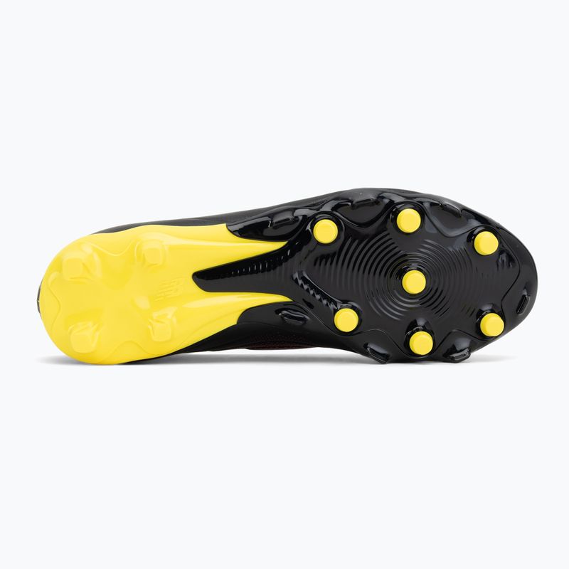 Încălțăminte de fotbal pentru copii New Balance Tekela Team V5 black 100/punch yellow/fire cracker 4