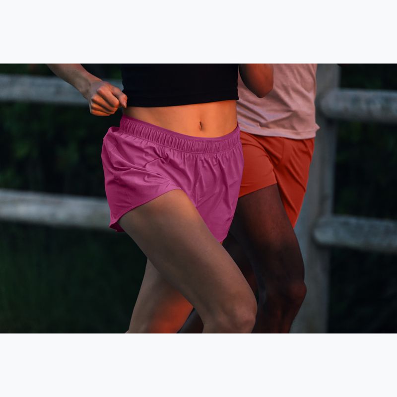 Pantaloni scurți pentru femei New Balance RC Seamless 3" pink heat 10