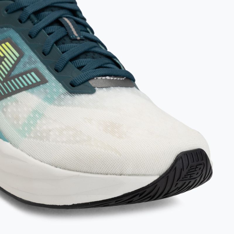 Încălțăminte de alergare pentru bărbați  New Balance FuelCell Rebel V5 medusa green/faded teal 7