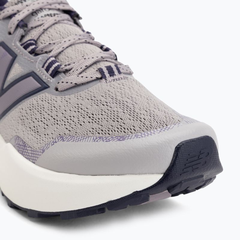 Încălțăminte de alergare pentru femei New Balance Fresh Foam Garoe V2 truffle salt/boysenberry/black 7