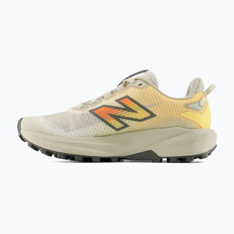 Încălțăminte de alergare pentru femei  New Balance Rebel V1 white peach/timberwolf 3