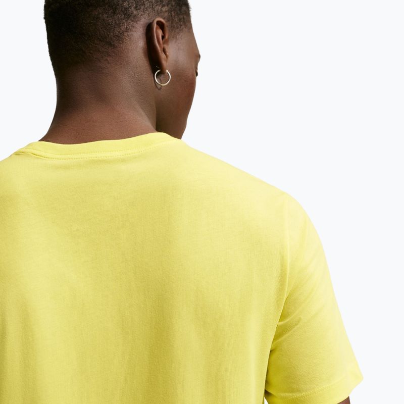Tricou pentru bărbați Nike Sportswear Club sonic yellow 6