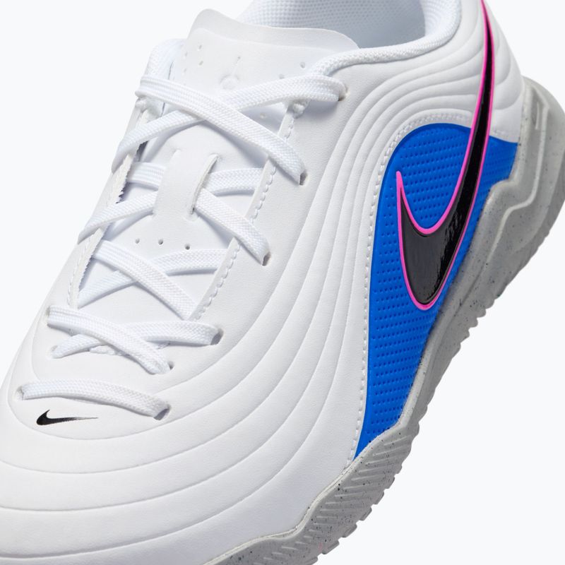 Încălțăminte de fotbal pentru copii Nike Tiempo Maestro Club Jr IC white/racer blue/pink blast/black 7