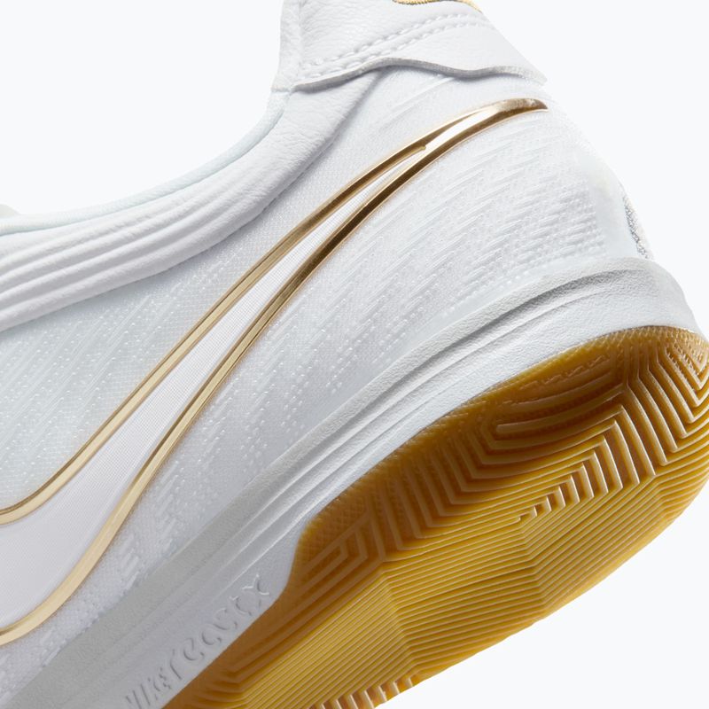 Încălțăminte de fotbal pentru bărbați Nike Tiempo Reactgato IC white/metallic gold 9