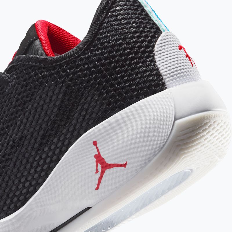 Buty do koszykówki dziecięce Nike Jordan Luka 77 GS Jr black/white/university red 8