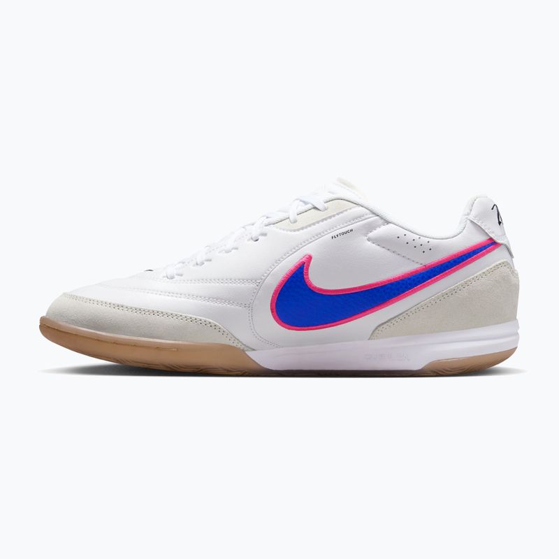 Încălțăminte de fotbal pentru bărbați Nike Streetgato white/pink blast/racer blue 2
