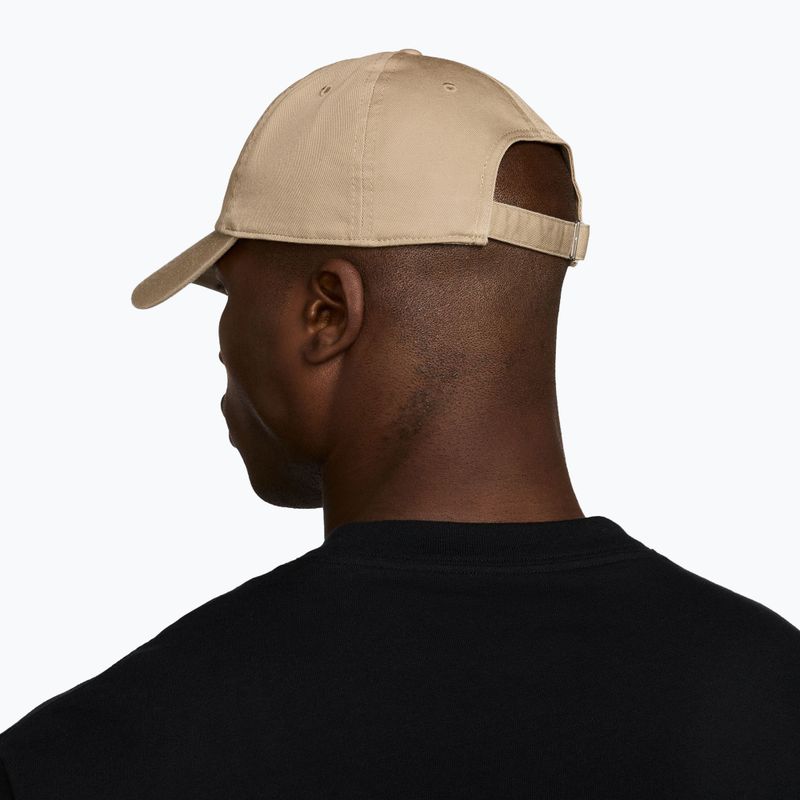 Czapka z daszkiem  Nike Jordan Club Unstructured Curved-Bill khaki/sail 6