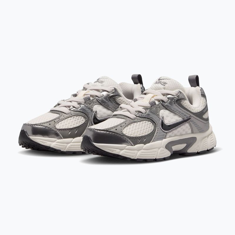 Încălțăminte pentru copii Nike V5 RNR phantom/pencil point/black 3