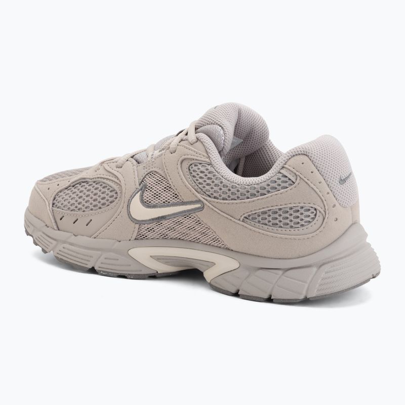 Pantofi sport Nike V5 Runner Suede moon particle/light orewood brown 3