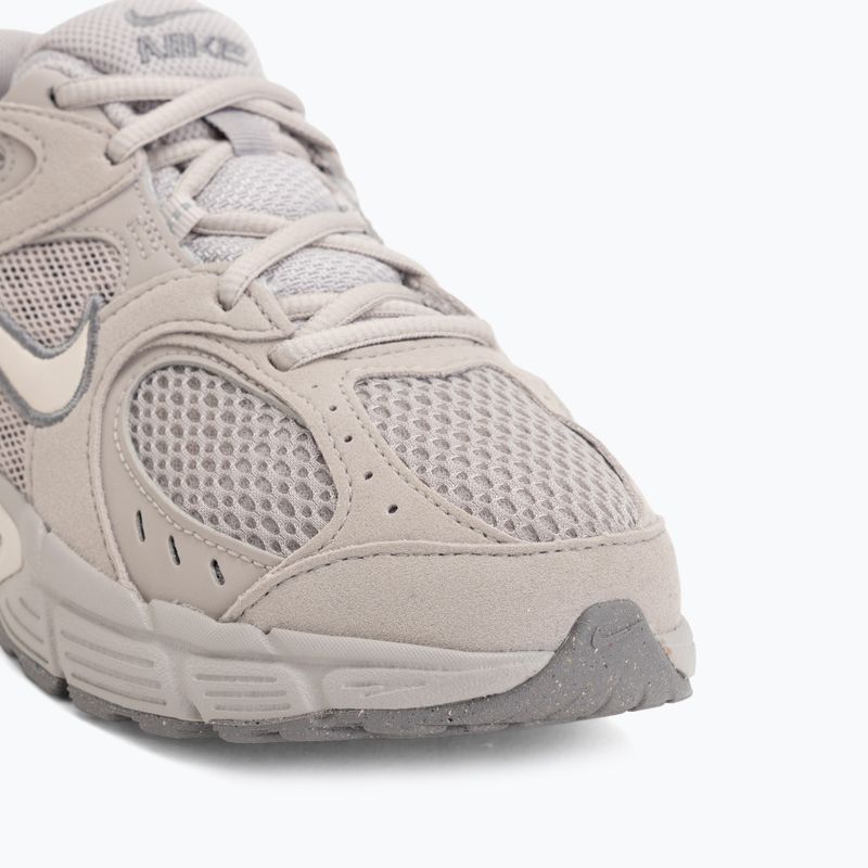 Pantofi sport Nike V5 Runner Suede moon particle/light orewood brown 7