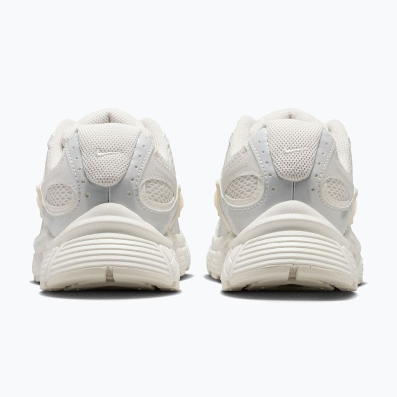 Încălțăminte pentru femei Nike V5 RNR phantom/sail/metallic summit white/phantom 4