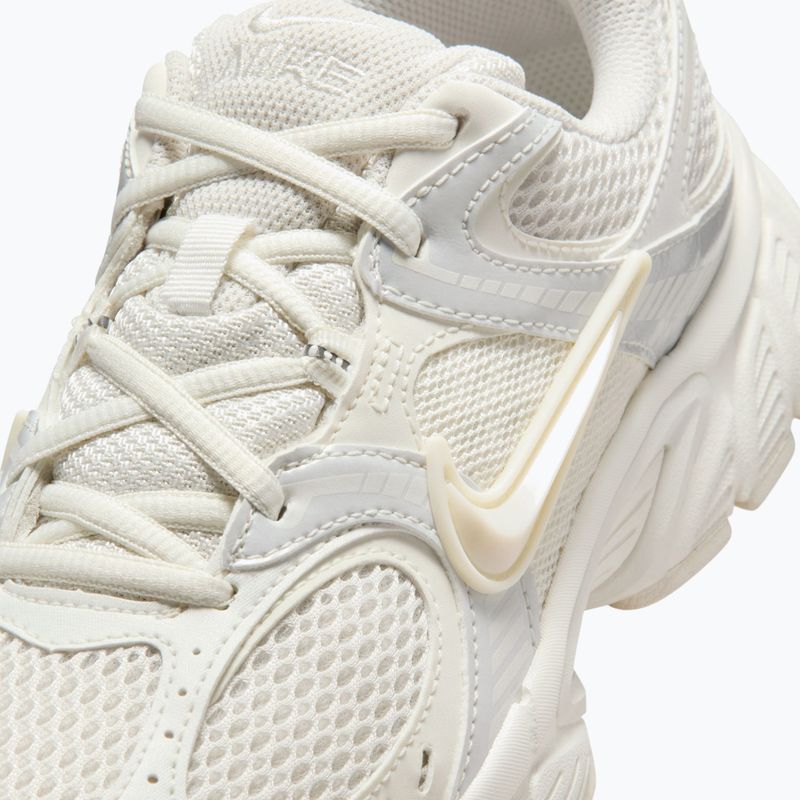 Încălțăminte pentru femei Nike V5 RNR phantom/sail/metallic summit white/phantom 6