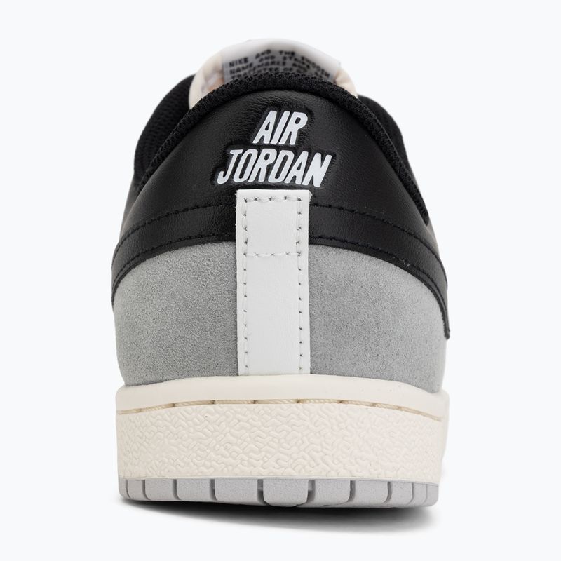 Încălțăminte pentru femei Nike Air Jordan Skyline Low Summit White/Light Smoke Grey/Sail/Black 6