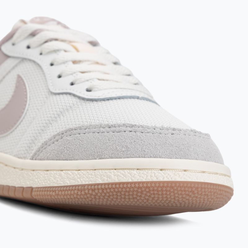 Buty damskie  Nike Air Jordan Skyline Low summit white/neutral grey/particle rose 7