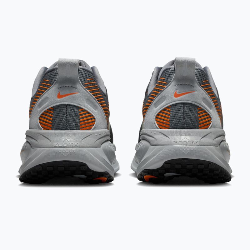 Încălțăminte de alergare pentru bărbați Nike Vomero 18 cool grey/safety orange/wolf grey/black 4
