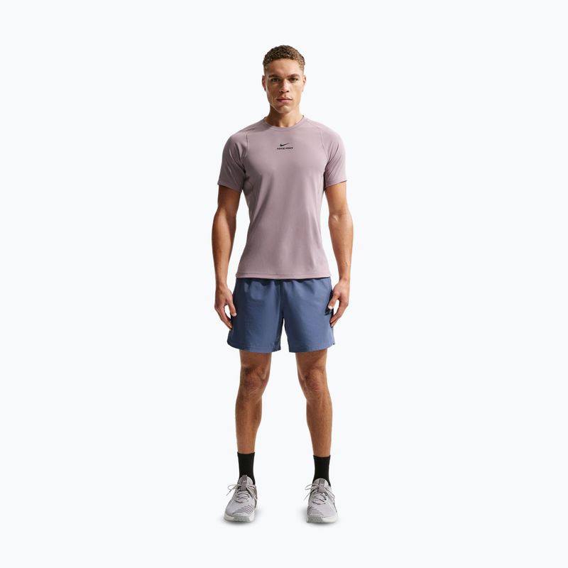 Tricou de antrenament pentru bărbați Nike Pro Training Dri-Fit light violet ore/black 2