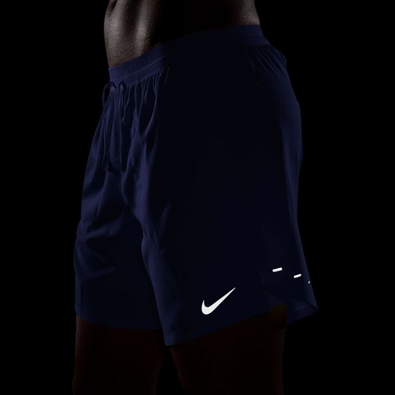 Pantaloni scurți de alergare pentru bărbați Nike Stride Dri-Fit 2in1 7" lapis 8
