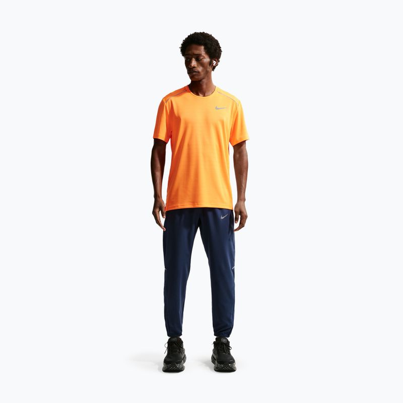 Pantaloni de alergare pentru bărbați Nike Miler Dri-Fit Woven midnight navy 2