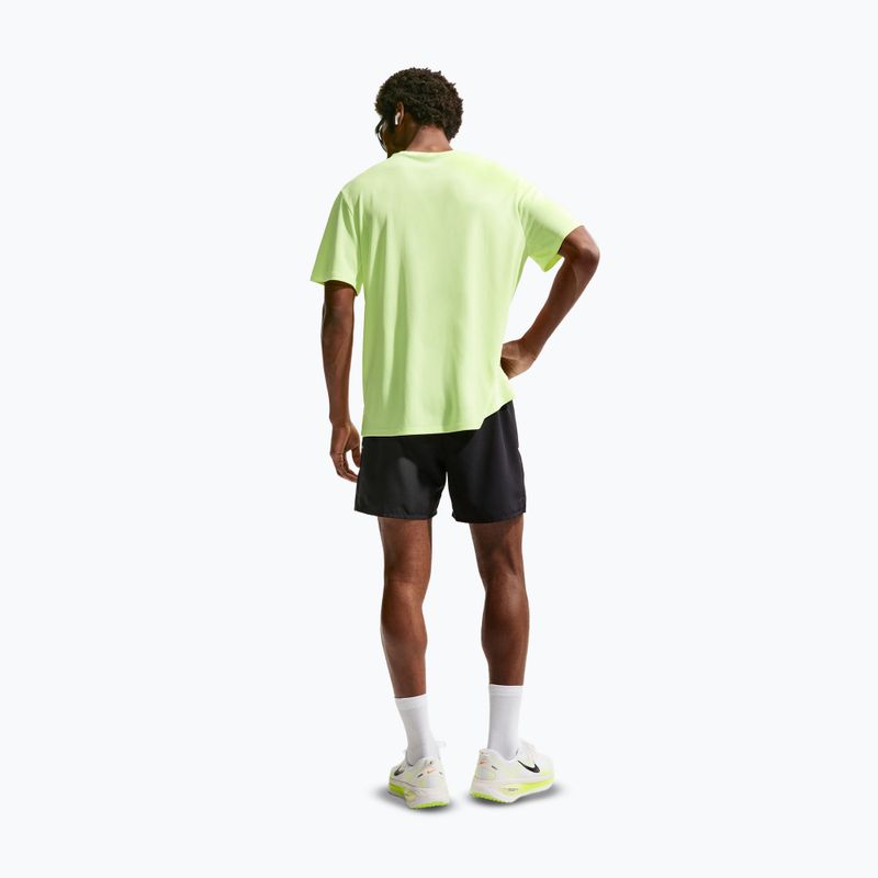 Pantaloni scurți de alergare pentru bărbați Nike Miler Dri-Fit 2in1 5" black/black 3