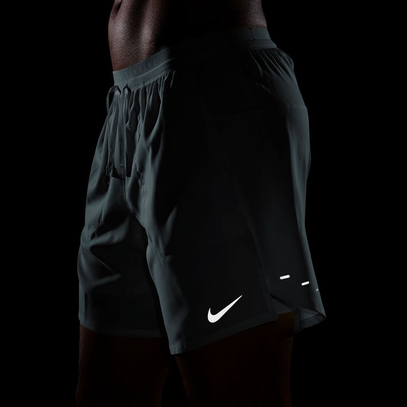 Pantaloni scurți de alergare pentru bărbați Nike Stride Dri-Fit 2in1 7" mineral slate 7