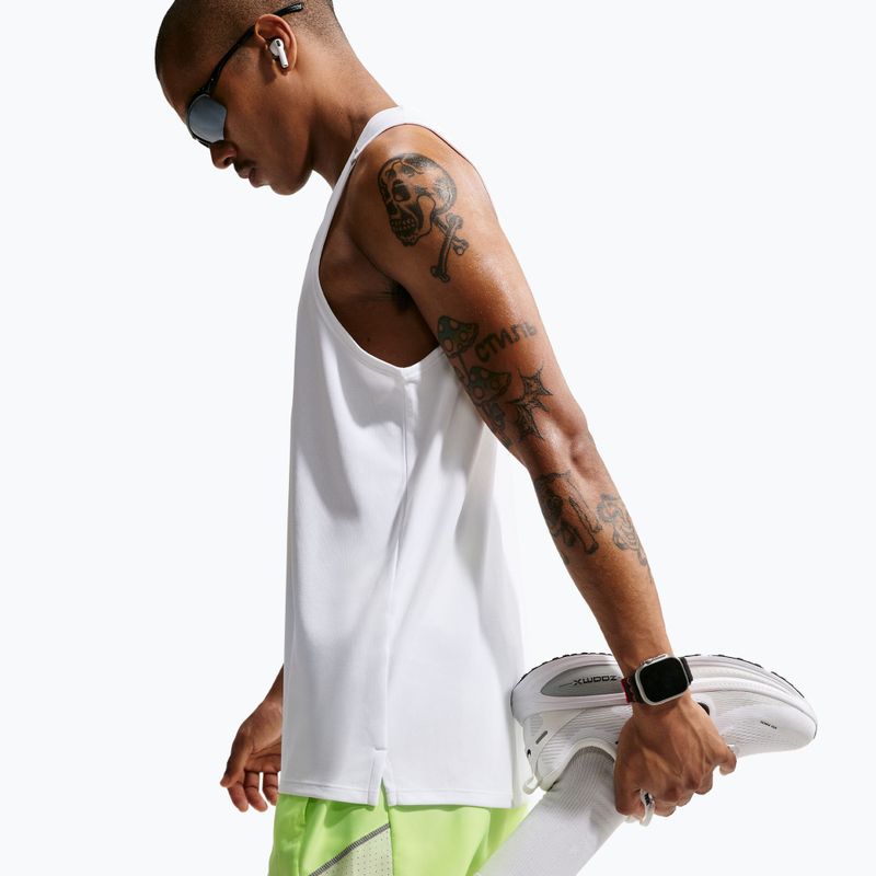 Pantaloni scurți de alergare pentru bărbați Nike Miler Dri-Fit Brief Lined7" volt ice/barely volt 6
