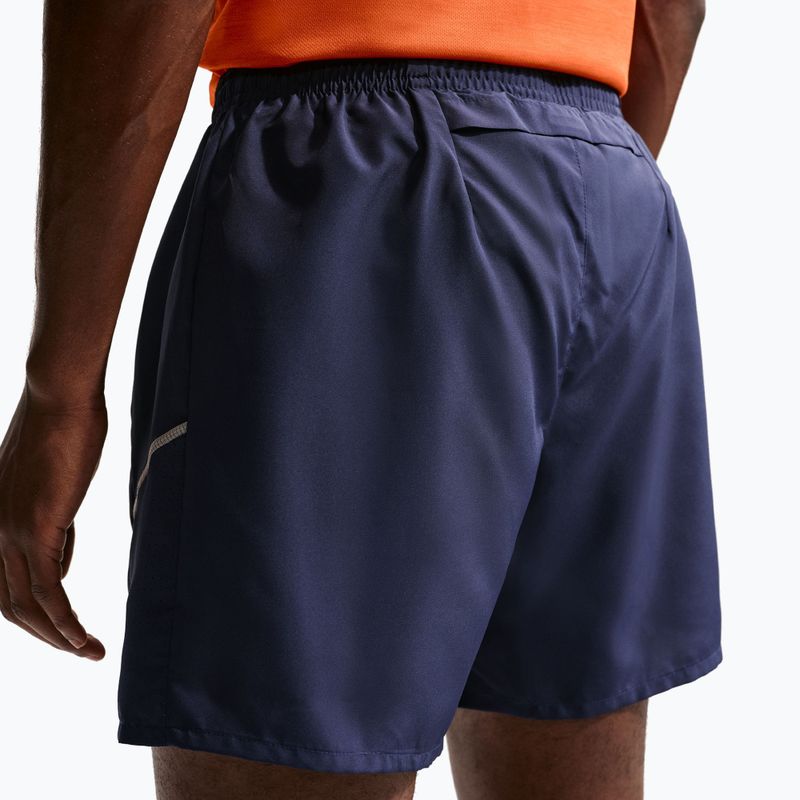 Pantaloni scurți de alergare pentru bărbați Nike Miler Dri-Fit 2in1 5" midnight navy 5