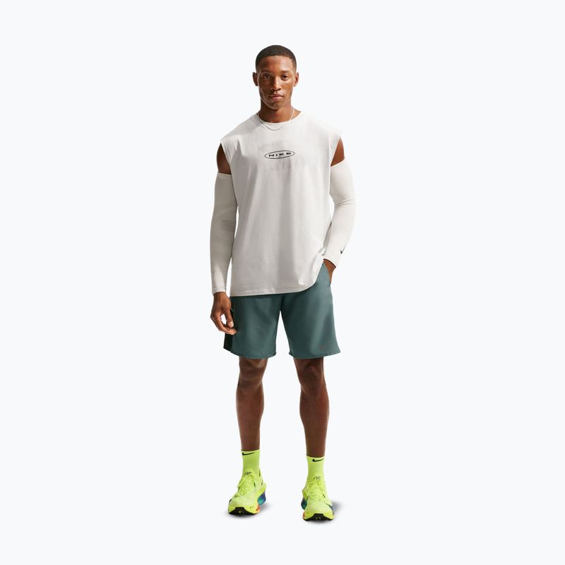 Pantaloni scurți de alergare pentru bărbați Nike Miler Dri-Fit 9" mineral slate 2