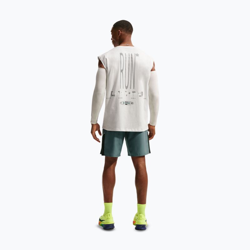 Pantaloni scurți de alergare pentru bărbați Nike Miler Dri-Fit 9" mineral slate 3
